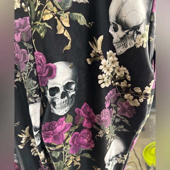 NWT Blackmilk Skull Bouquet Overalls XL - Picture 5 of 6